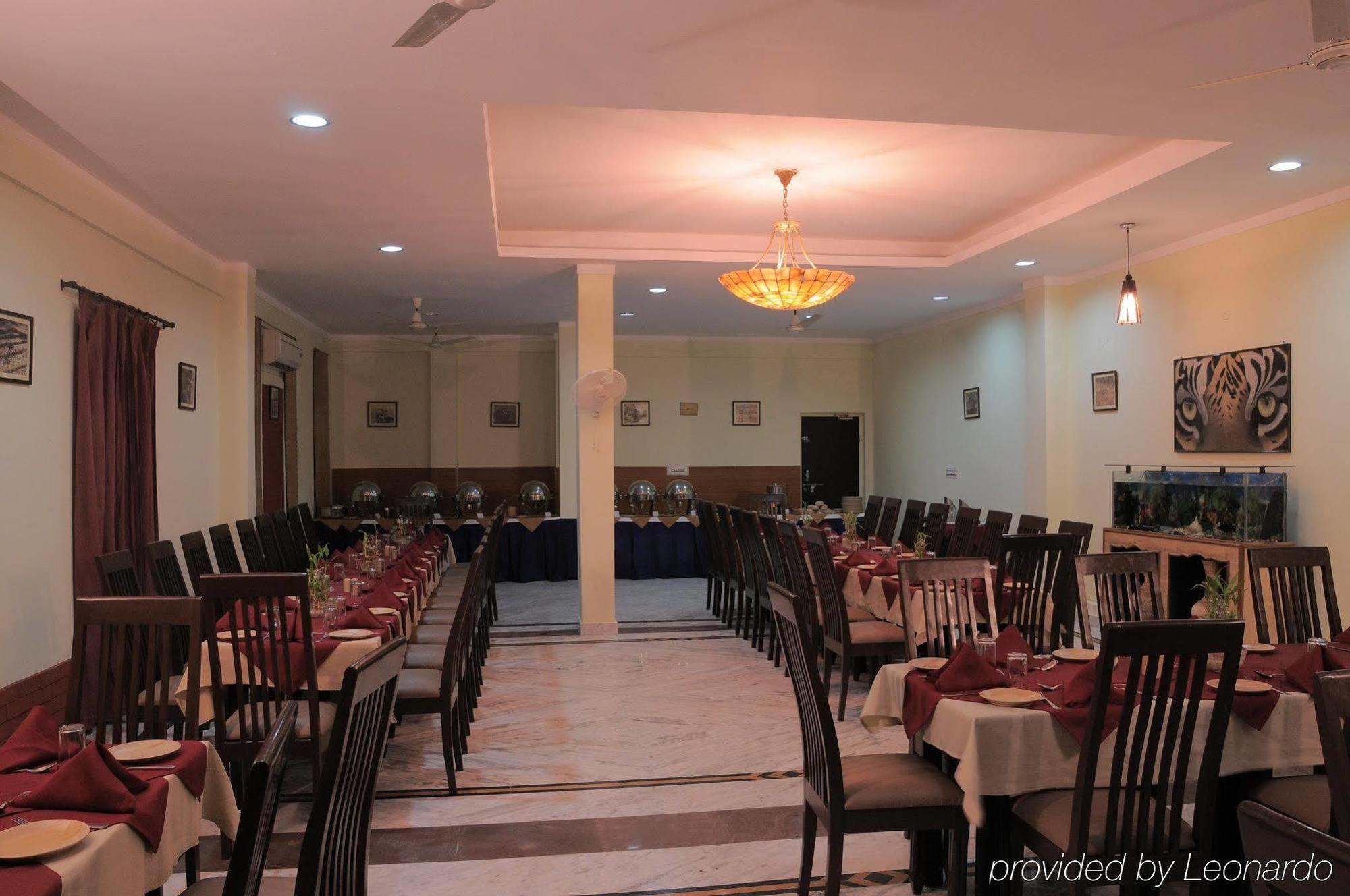 The Pugmark, A Wildlife Resort Sawai Madhopur Restaurant photo